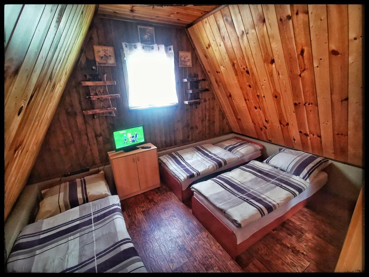 Noclegi U Marka Czernichow  ภายนอก รูปภาพ